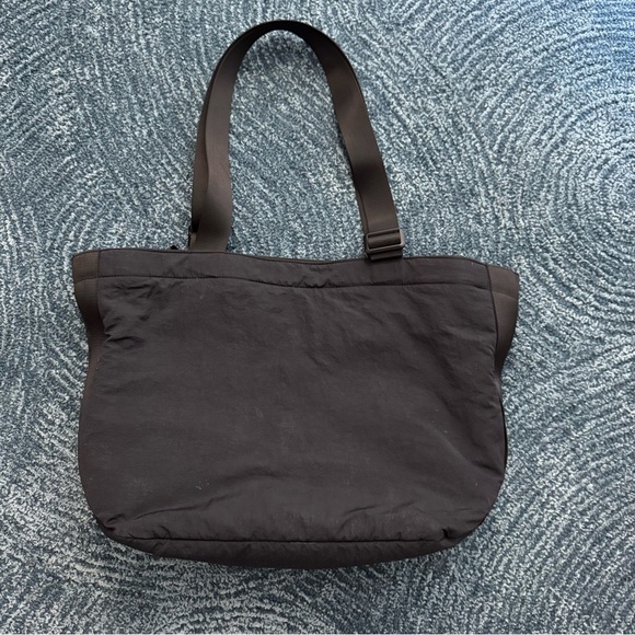 SALE: lululemon tote - Picture 2 of 7